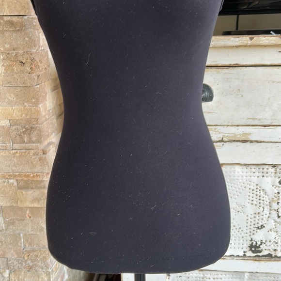 Spanx black scoop neck cap sleeve body shaper shapewear - Picture 8 of 16